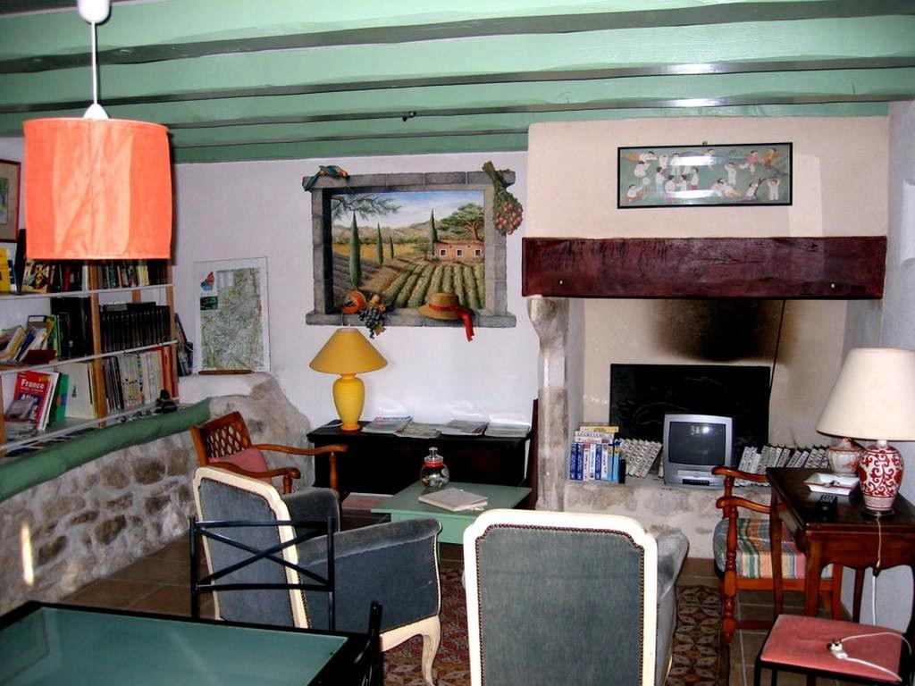 Bed and Breakfast La Pacha Saint-Montan Exterior foto